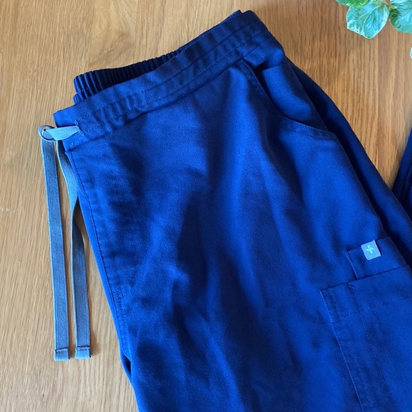 FIGS Yola Skinny Scrub Pants Navy Blue Large - Picture 7 of 16